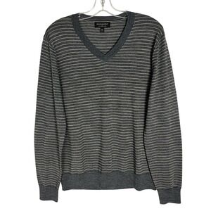 Banana Republic Sweater Men's Size M Gray Striped V-neck 100%‎ Merino Wool